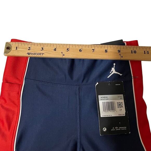 Jordan Essential Activewear Bike Shorts Tight Fit  Size‎ X Small New - Picture 5 of 15